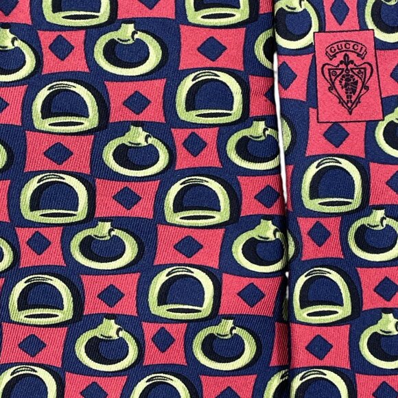 Gucci Silk Tie Italy Made Vintage Horsebit Pink Blue Geometric Horse Equestrian - Picture 3 of 9